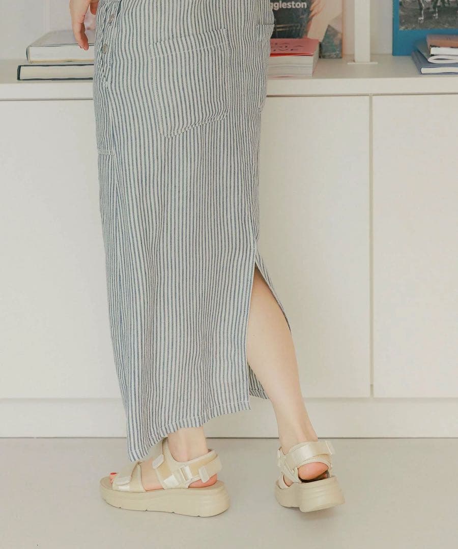 美品 niko and FINEリネンステッチジャンパースカート