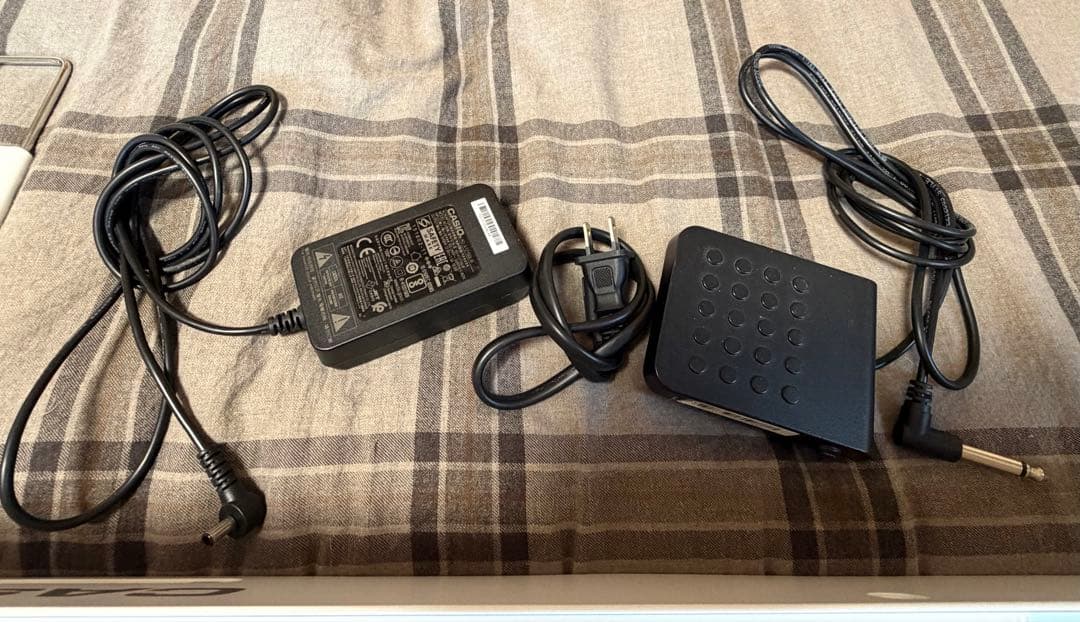 CASIO privia px-s1100 電子ピアノ 白