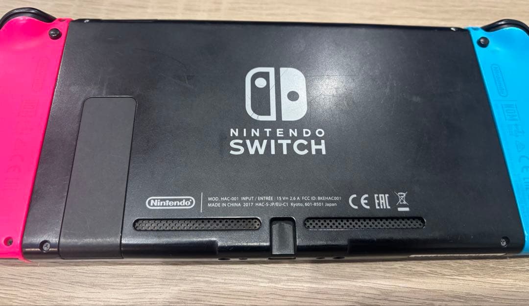 switch 本体＋Joy-Con