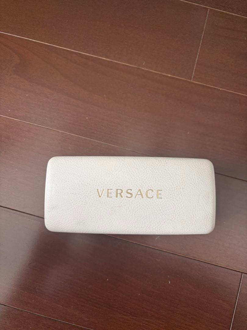クエヴォ・ヤングサグ着用 Versace サングラス vintage 復刻
