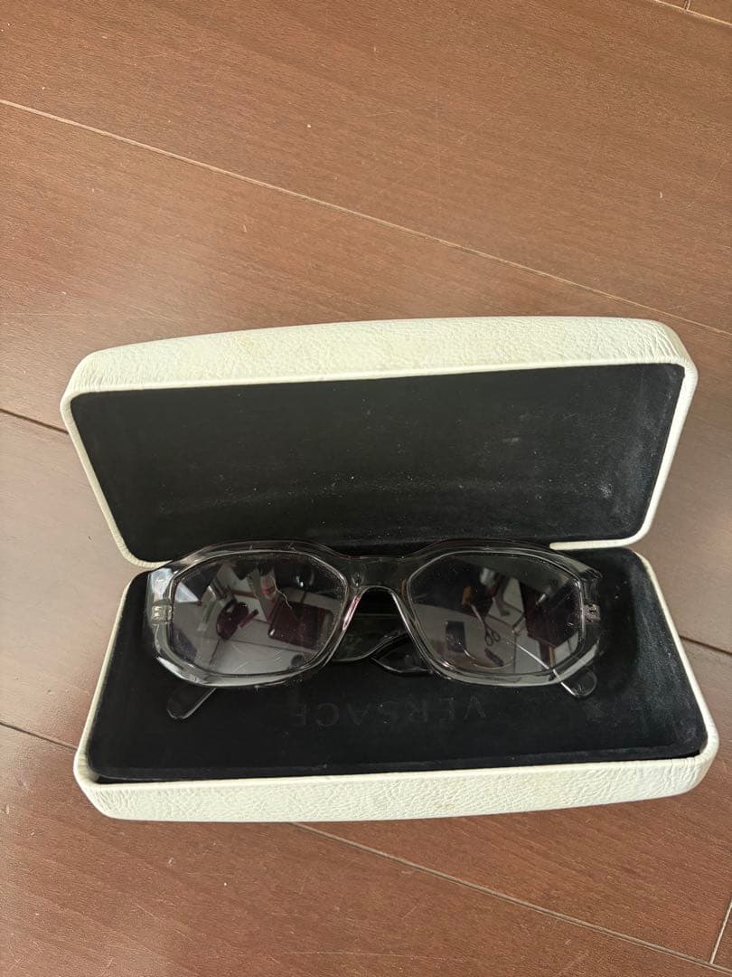 クエヴォ・ヤングサグ着用 Versace サングラス vintage 復刻