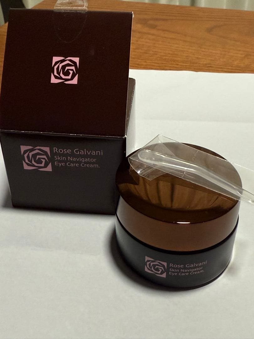 ebm ローズガルヴァーニ 目元用クリーム 【新品】