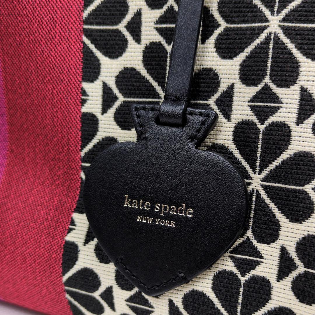 ケイトスペード エブリシング スペード フラワー ジャカード トート