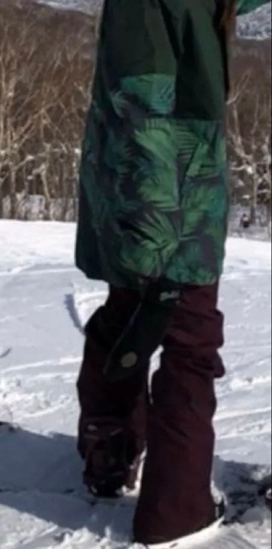 L1TA エルワン スノーボードウエア