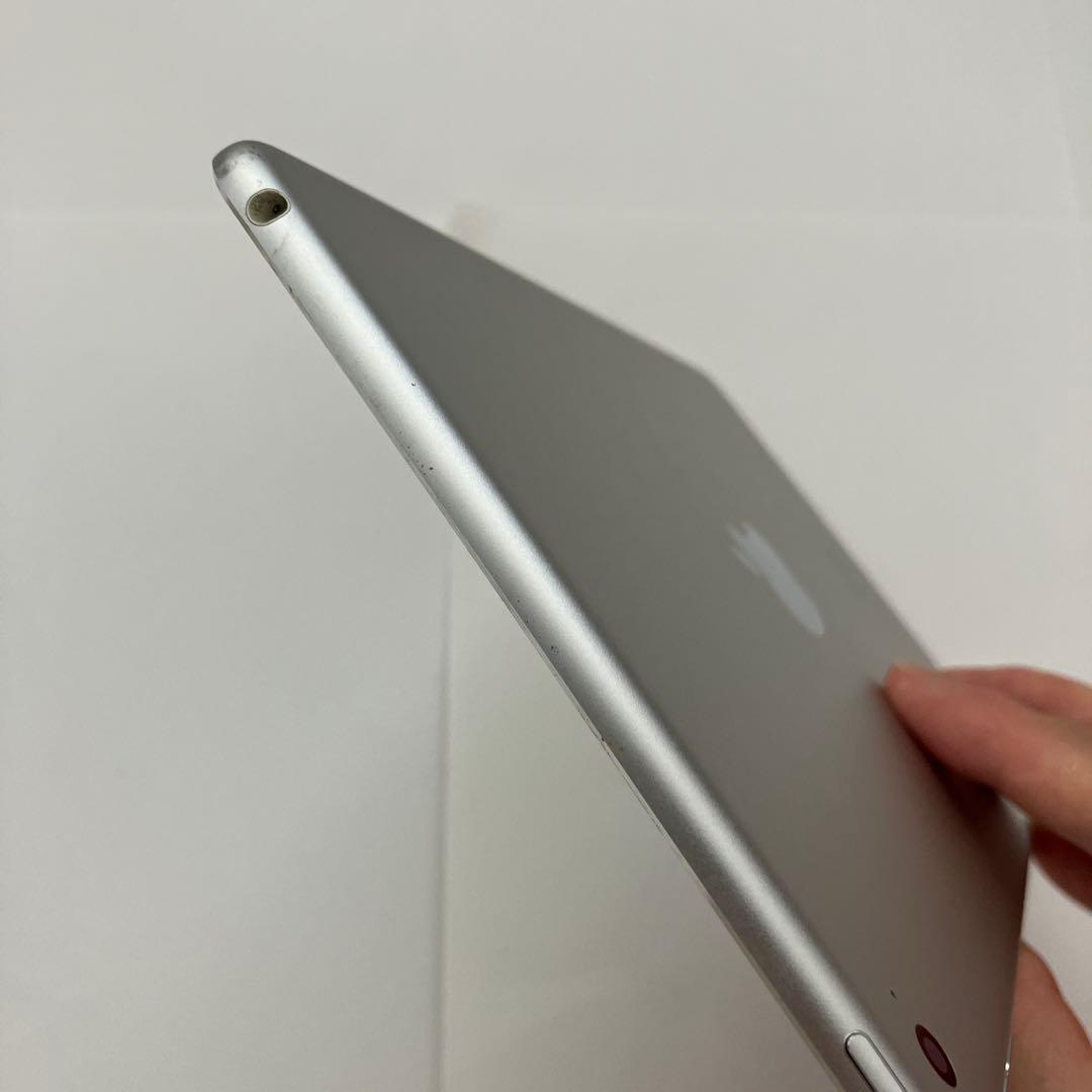 お*ん様 【アップル　Apple 】iPad mini 4 本体のみ 32GB