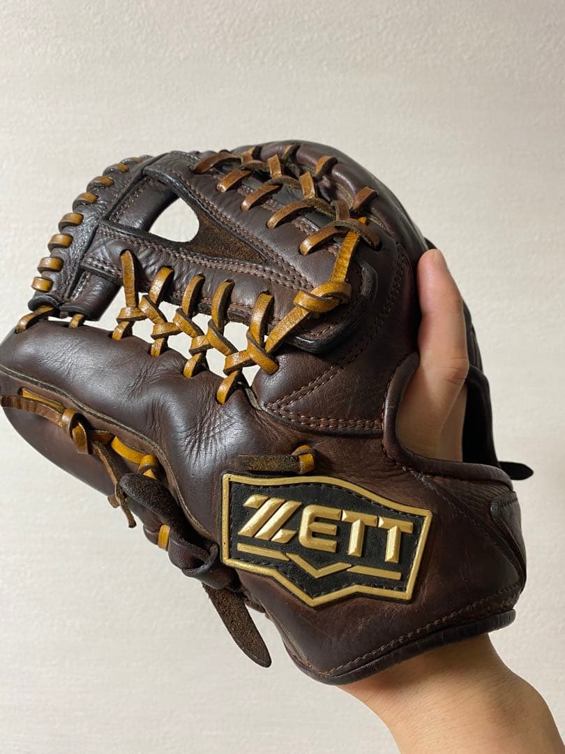 【ゼット】美品！ZETT軟式用グローブ　左用