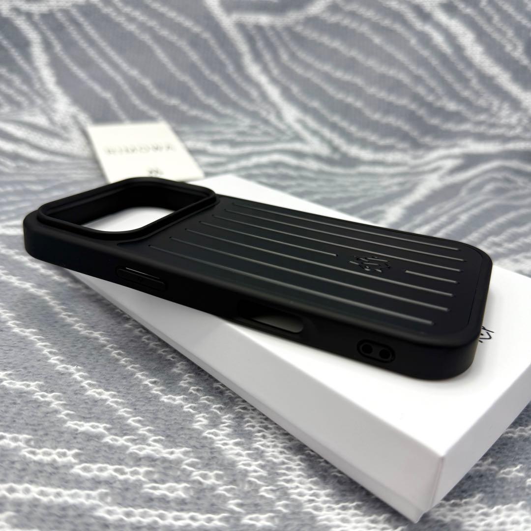 新品/未使用 RIMOWA リモワ iPhone17pro ケースブラック
