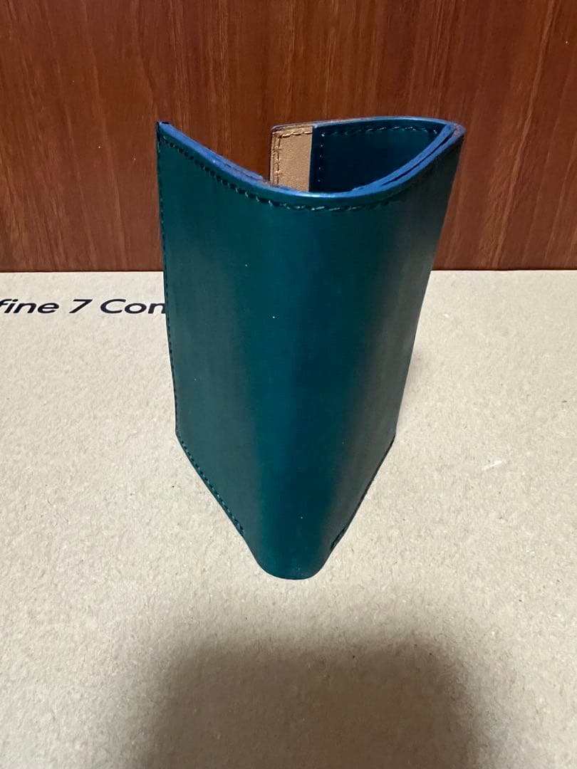 m+ (エムピウ) straccio superiore ortensia