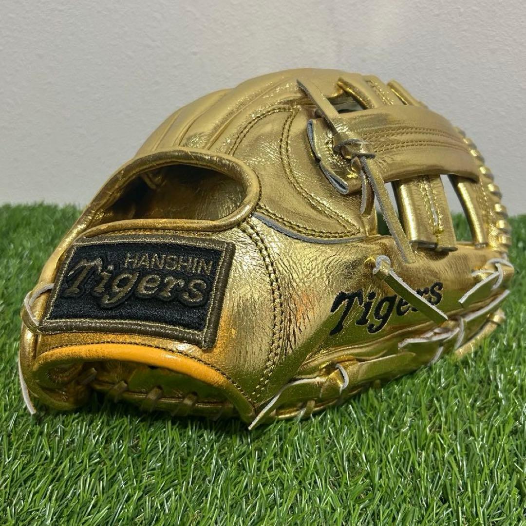 【⭐︎球春到来SALE⭐︎】2003年　阪神タイガース　優勝記念　ゴールデングラブ