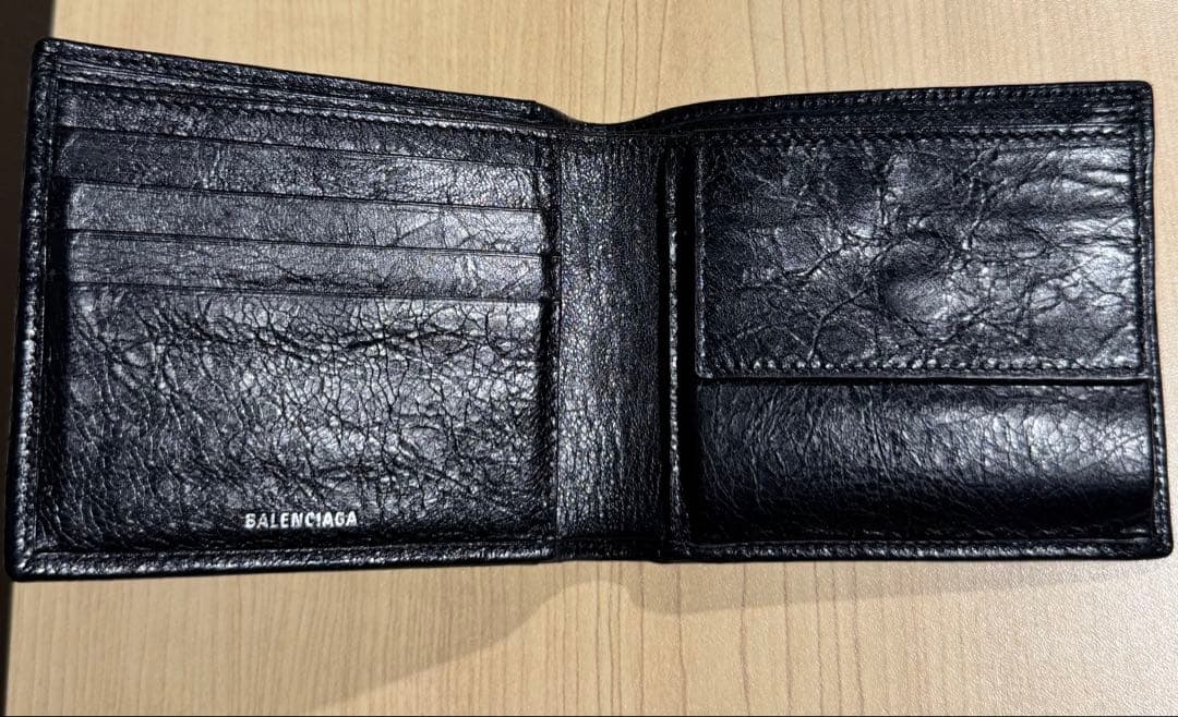 メンズ２つ折り財布