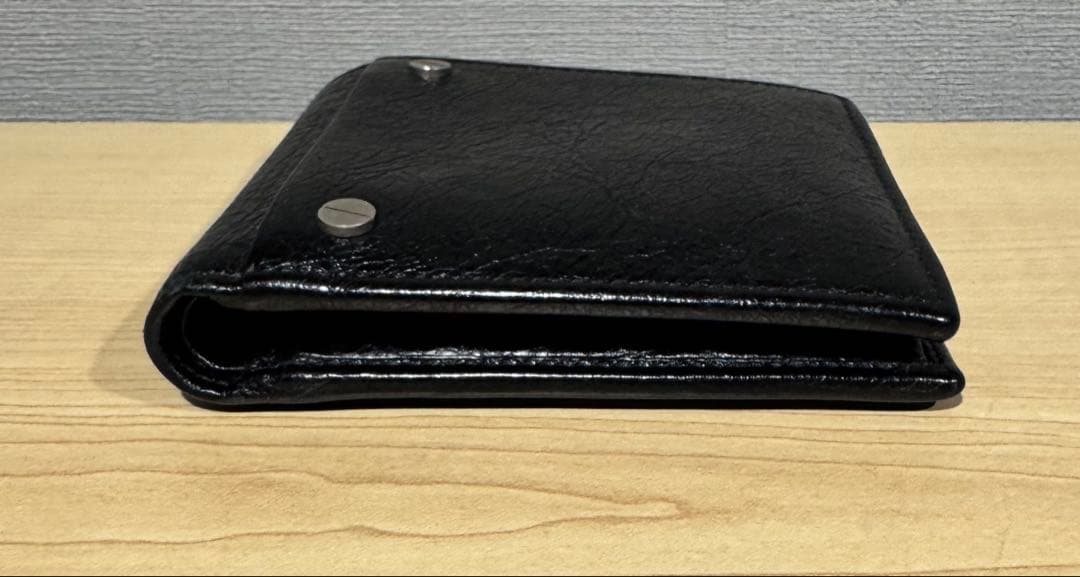 メンズ２つ折り財布