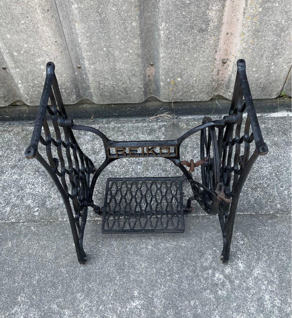 稀少/ビンテージ/イギリス製/REIKO/ミシン脚/網目脚/テーブル/店舗什器