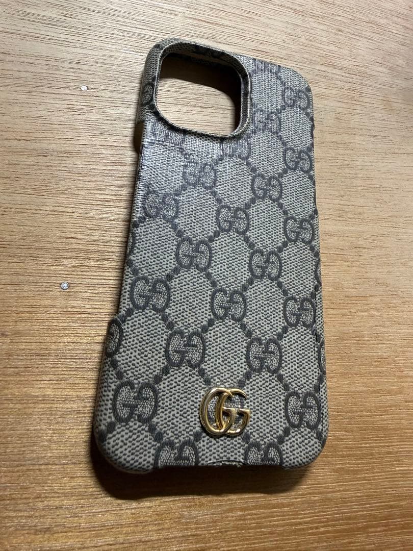 Gucci iphone 16 pro max スマホケース