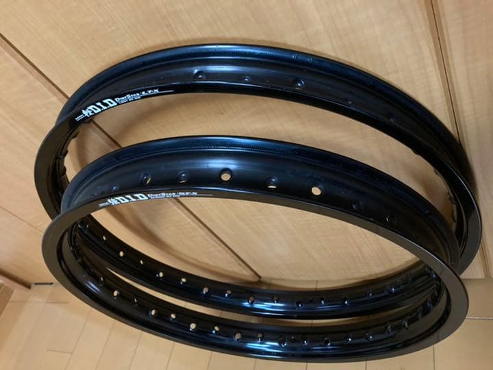 D.I.D 軽リム(前輪)新品