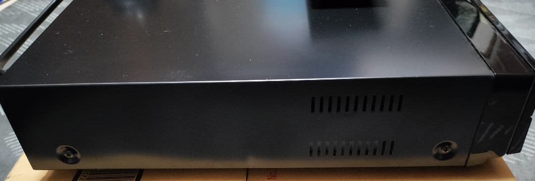 TOSHIBA ブルーレイレコーダーDBR-Z150