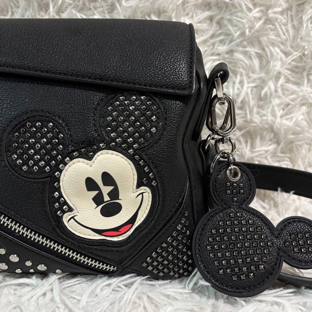 ✨未使用級/限定品✨デシグアル×ディズニー ショルダーバッグ ミッキー スタッズ