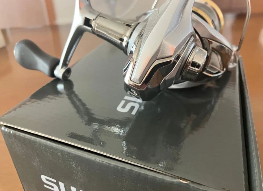 【新品未使用】シマノ　23セドナ　2500SDH 豪華おまけ付き