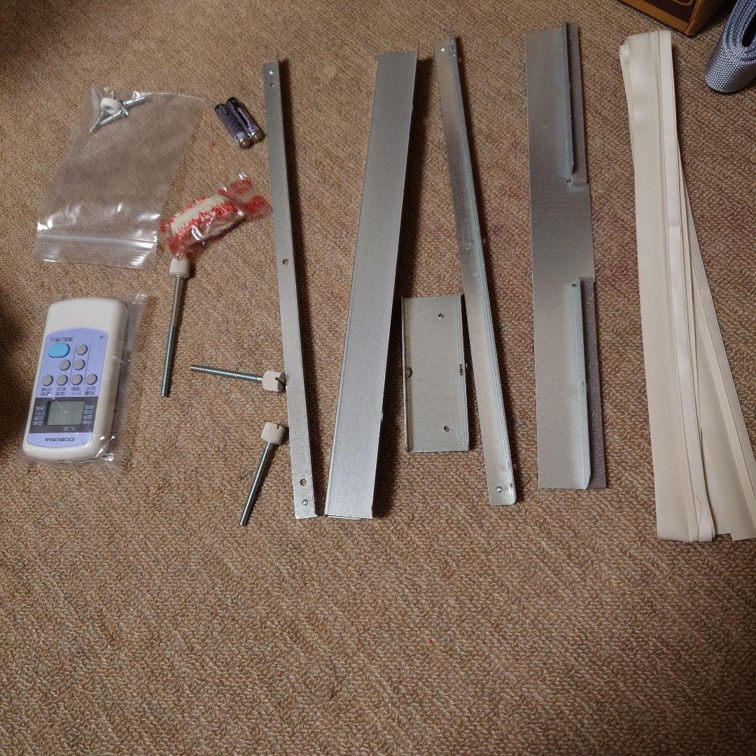 コロナ 窓用エアコン CW-F1824R