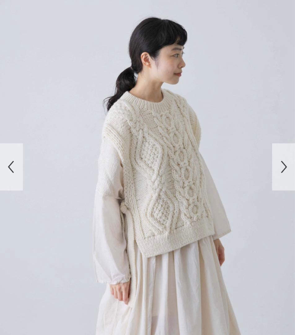 新品タグ付◉ アイボリー 　かぐれ ペルーアランニットベスト　DOORS