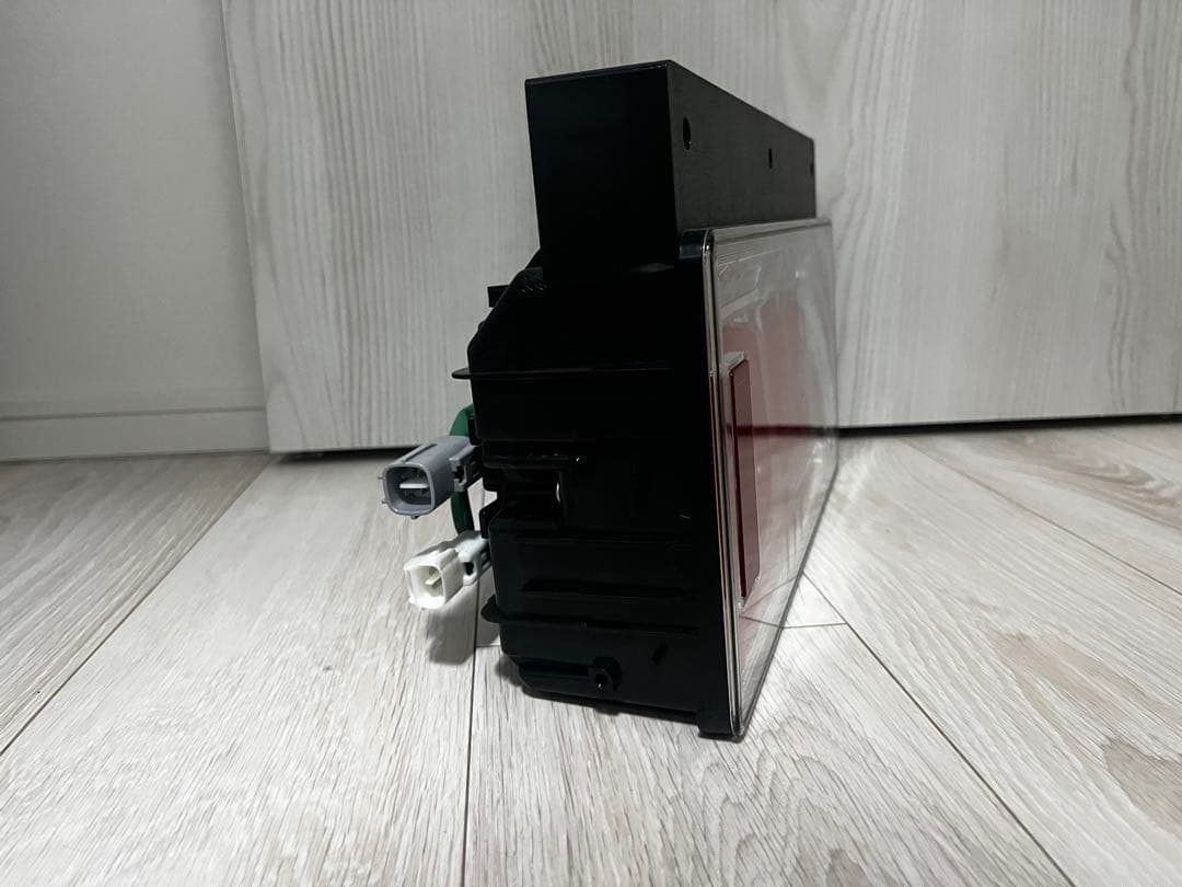 小糸　テールランプ　2連　LED 　ノーマルターン左右セット　新車外し