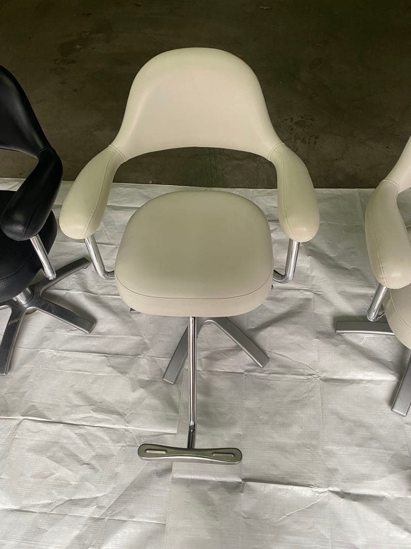 スタイリングチェア　美容室　椅子　セット椅子　カットチェア