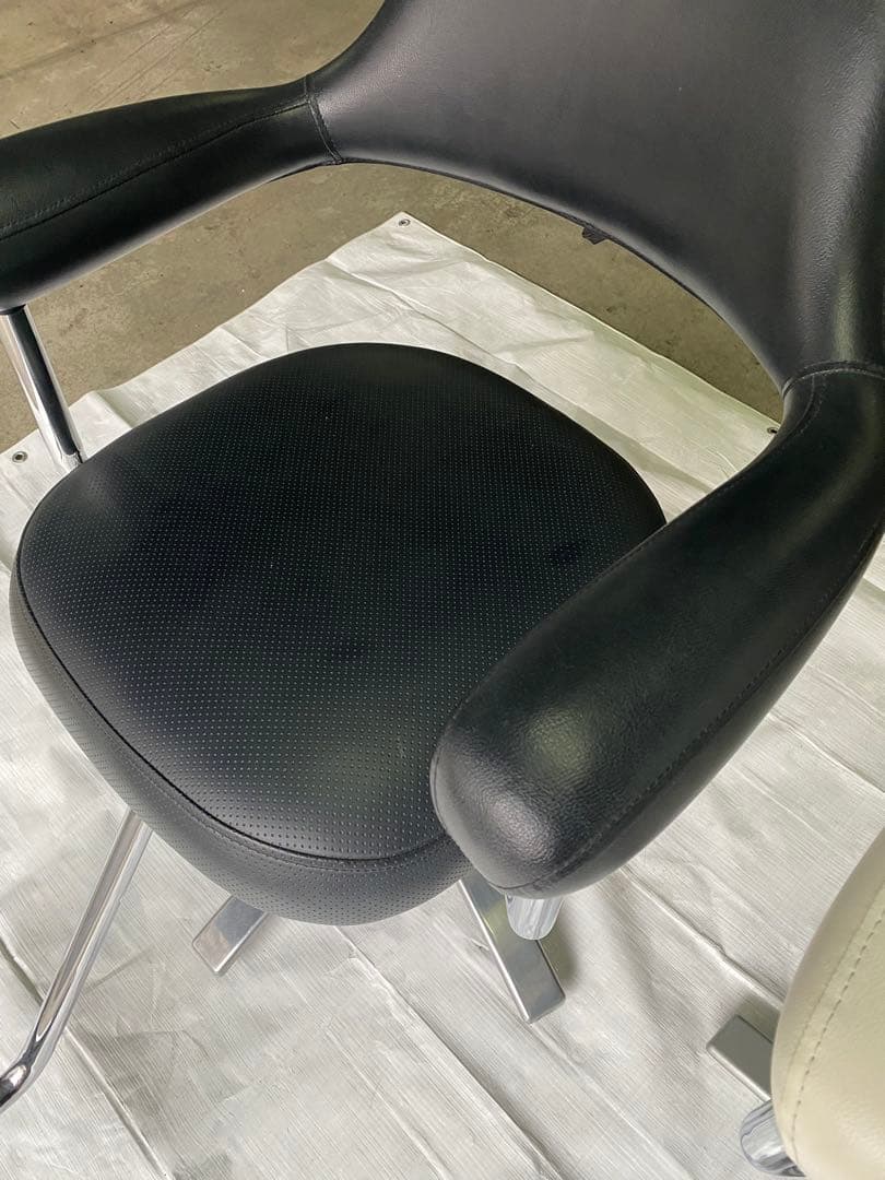 スタイリングチェア　美容室　椅子　セット椅子　カットチェア