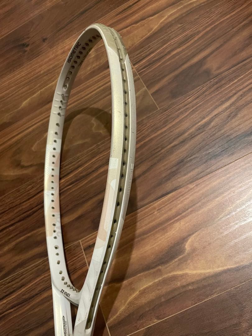 【週末6千円値下】YONEX VCORE 100 サンドベージュ G2