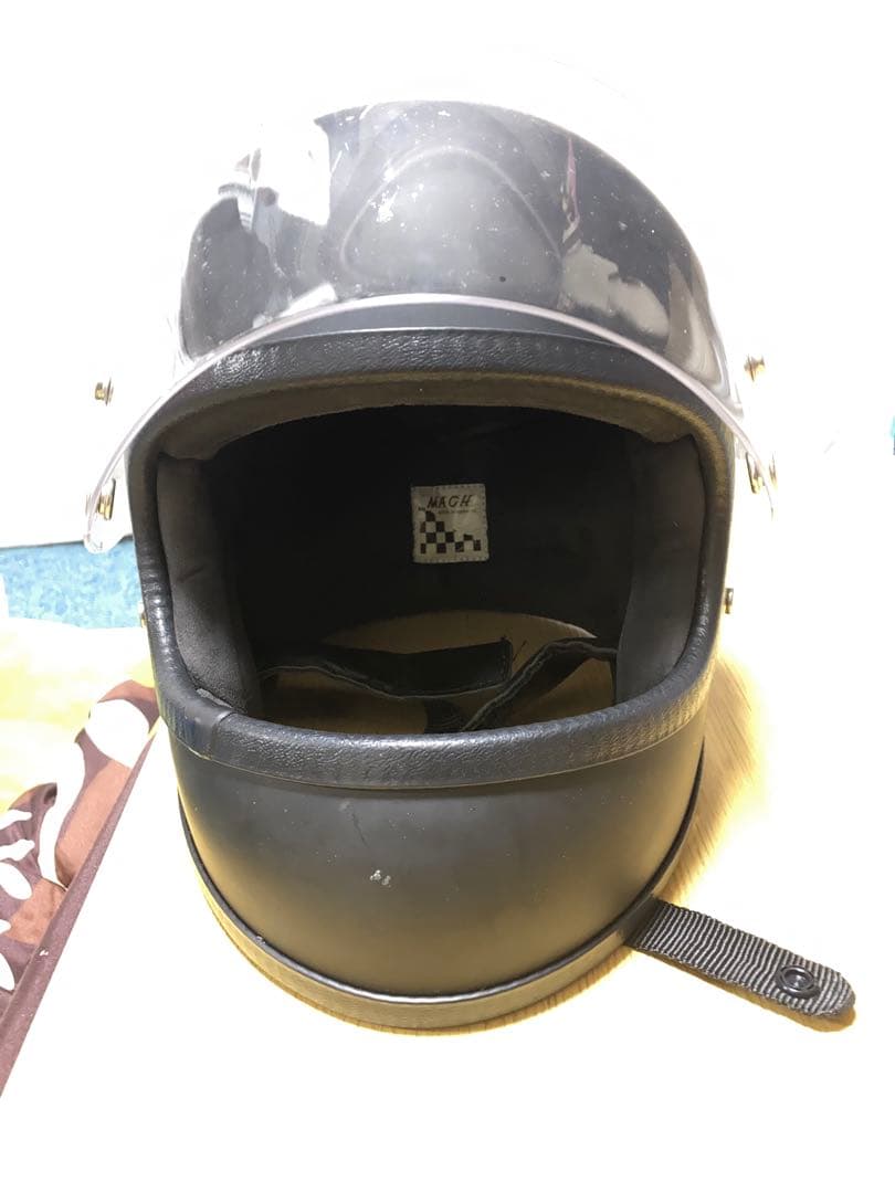 MACHホール　マットブラック ヘルメット 帽体小さい