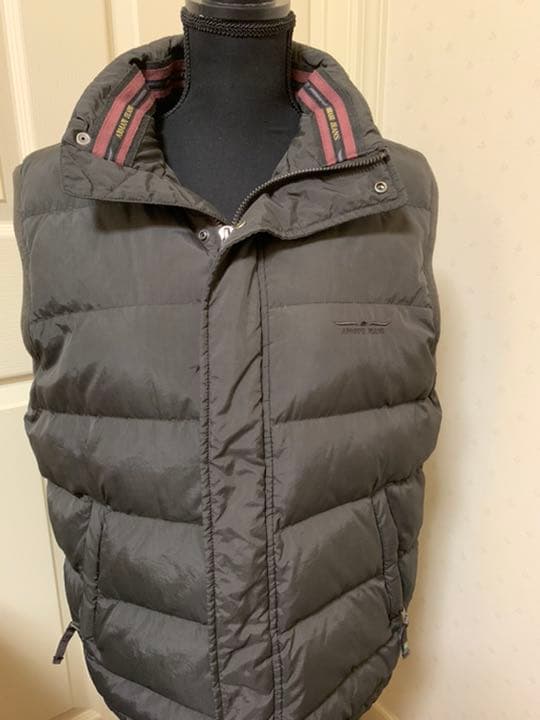 アルマーニ　ジーンズ　ダウンベスト