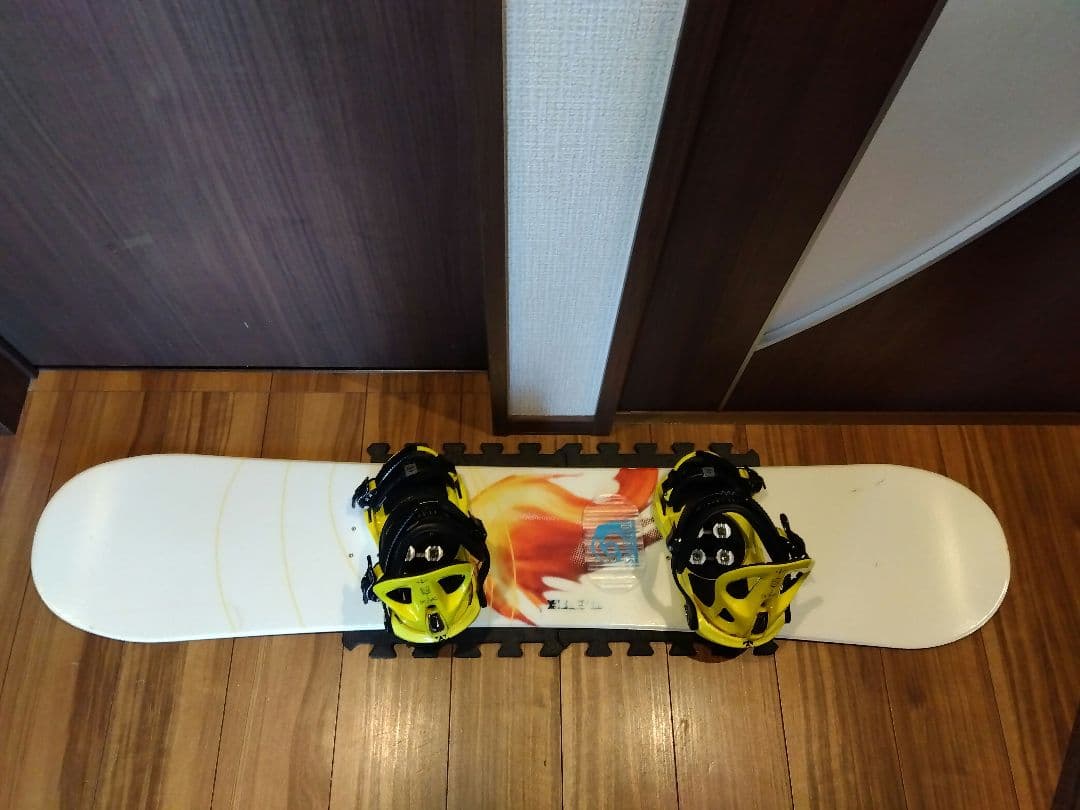 【送料無料】希少！AIRWALK 140 学生・レディース スノーボードセット