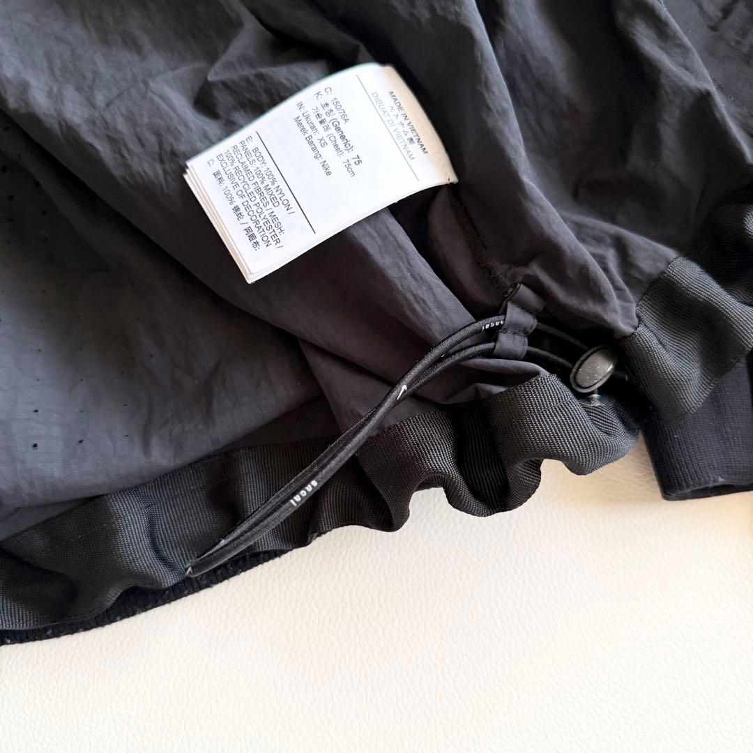 【ナイキ × サカイ】 ドッキング フーデッドブルゾン ジャケット XS 黒