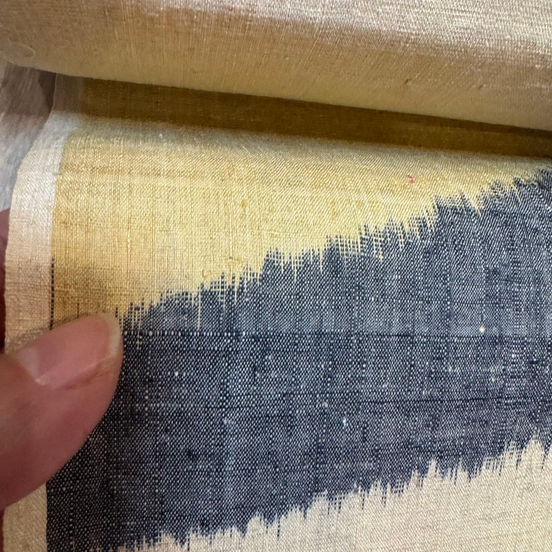 未使用　超美品　本場結城紬　無形重要文化財　結城紬　紬　反物　薄黄　紅色　黄緑