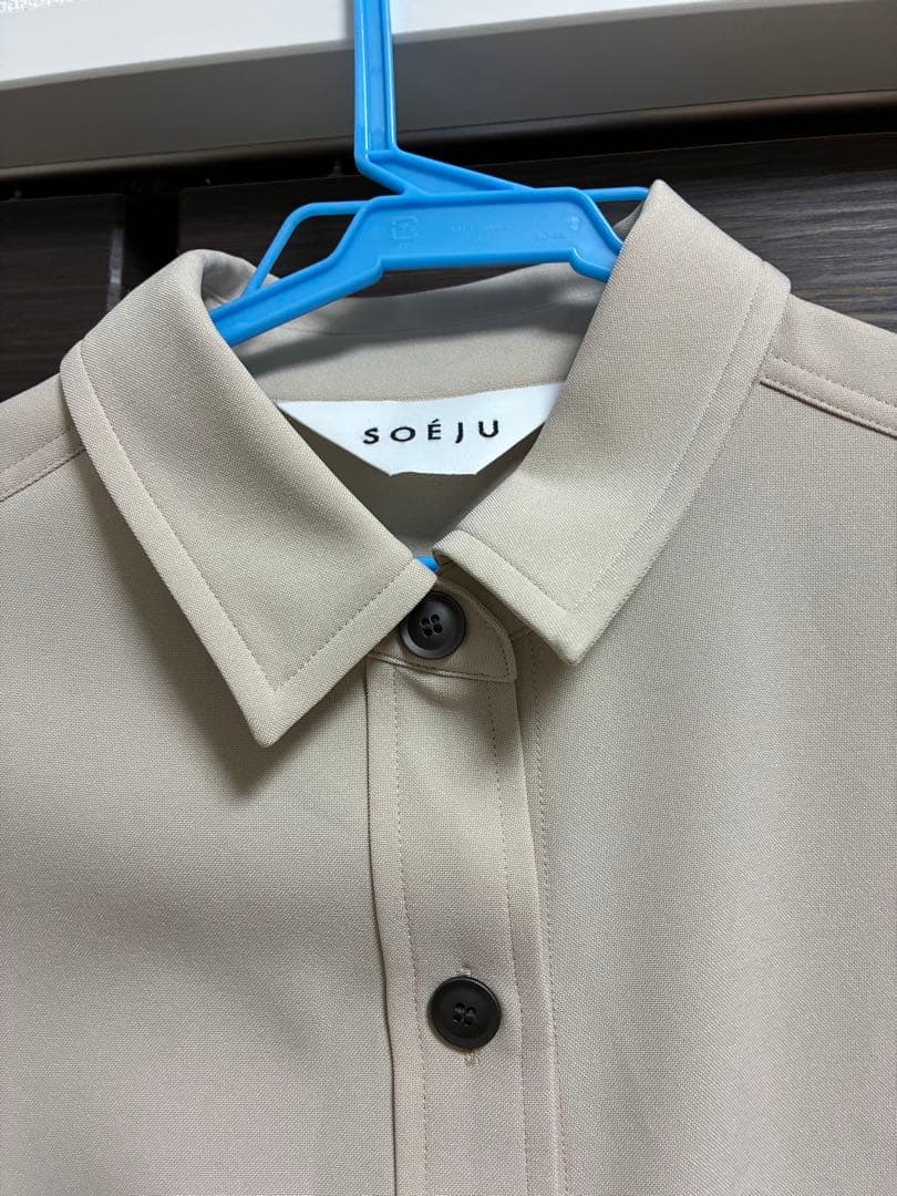 SOÉJU ソフトオックスシャツワンピース Sベージュ　ソージュ　春服