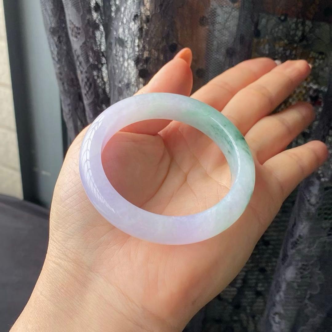 本翡翠、春彩小さいバングル　〜52.5