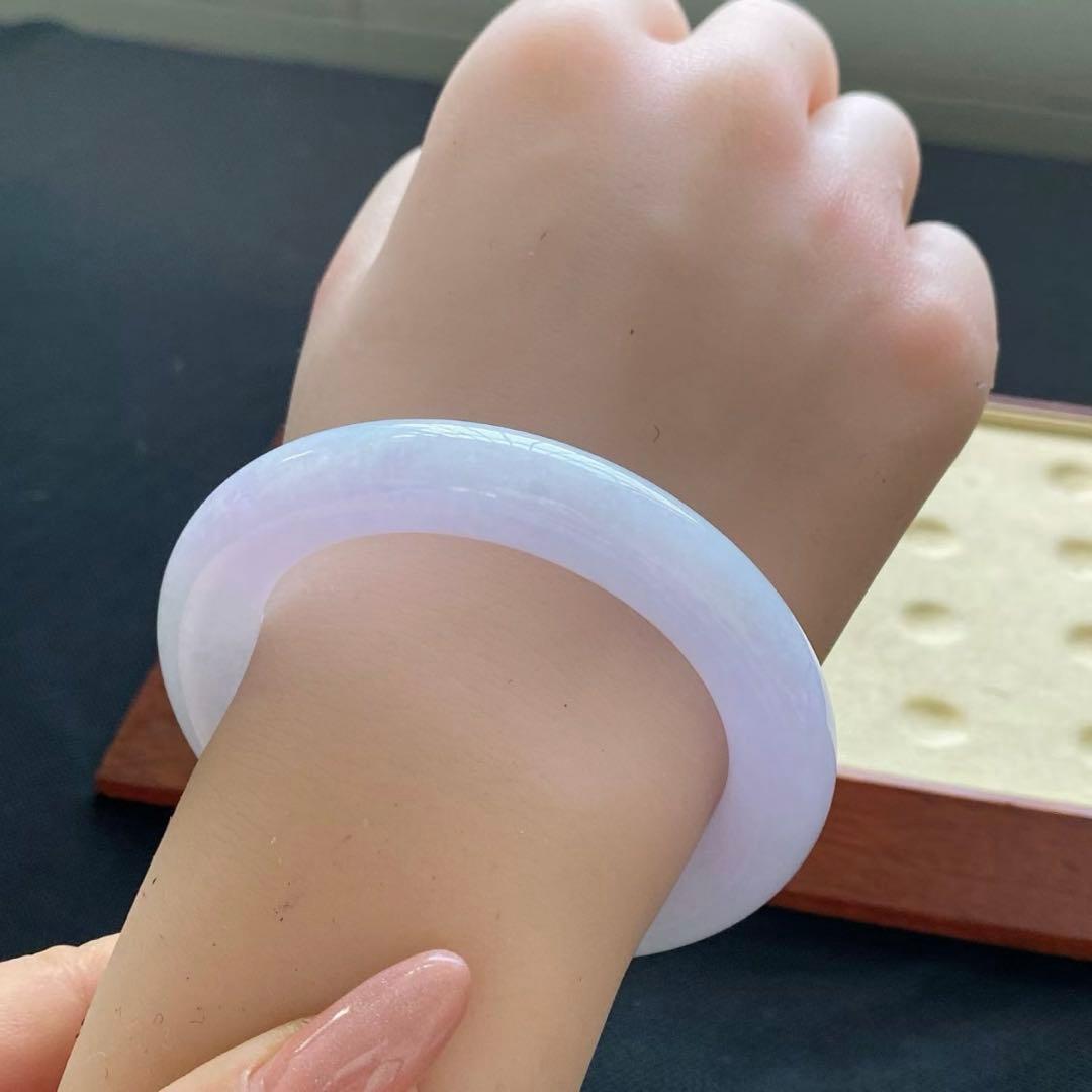 本翡翠、春彩小さいバングル　〜52.5