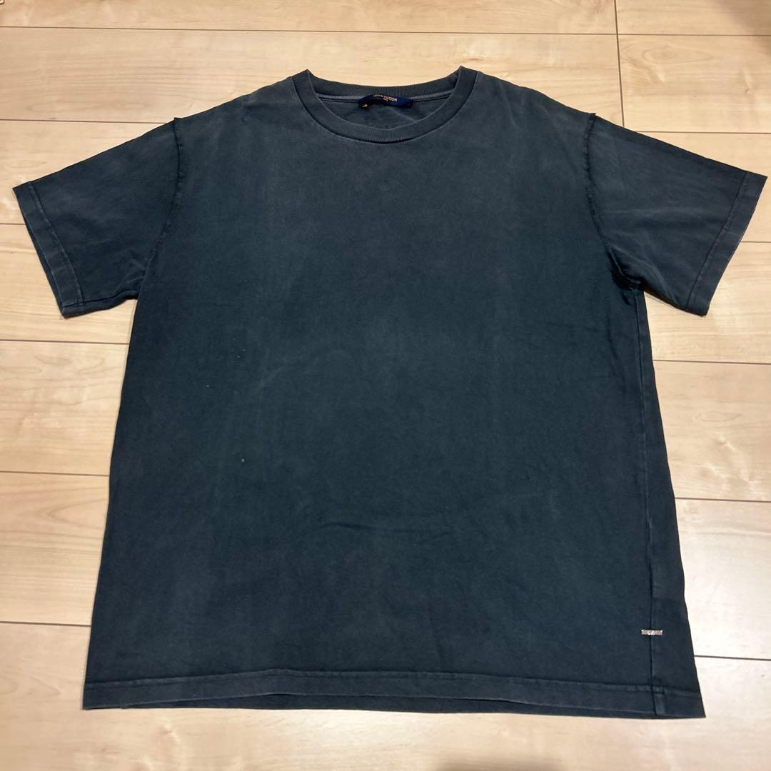 ヴィトン　インサイドアウト　ロゴ　タグ　Tシャツ　ステープル　反転　ダメージ