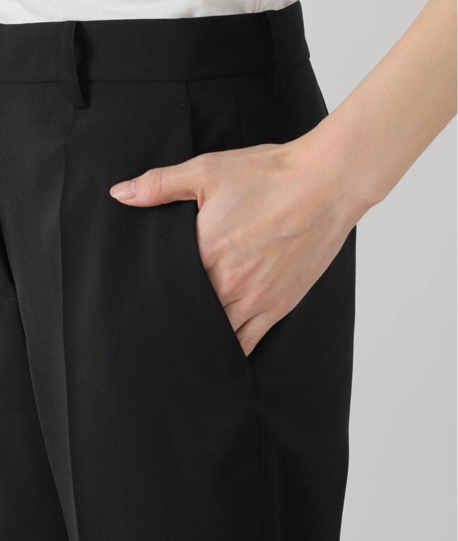 【Nyaro様】現行極美品！即完売 アパルトモン ショート パンツ 38