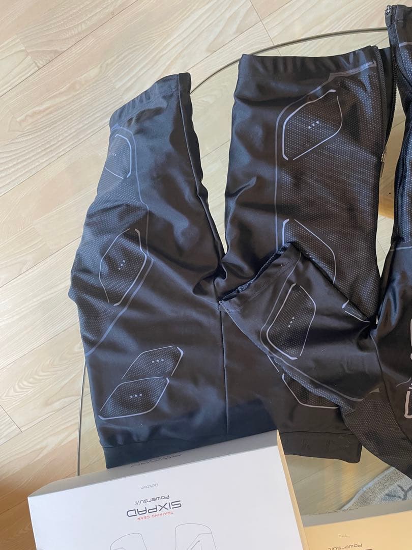 SALE SIXPAD EMSトレーニングウェア パワーフィット Mサイズ