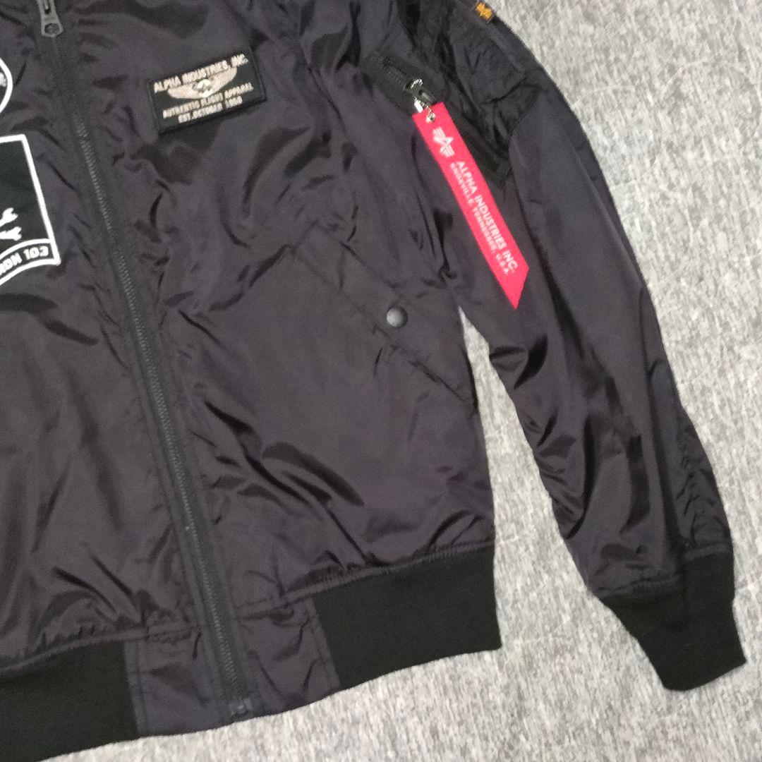 リボン付き ALPHA フライトジャケット MA-1 ワッペン多数 ミリタリー