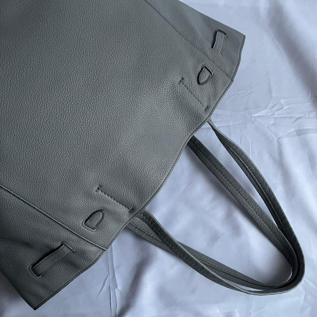 ✨極美品✨　CELINE バーティカルカバ　トートバッグ　レザー　グレー