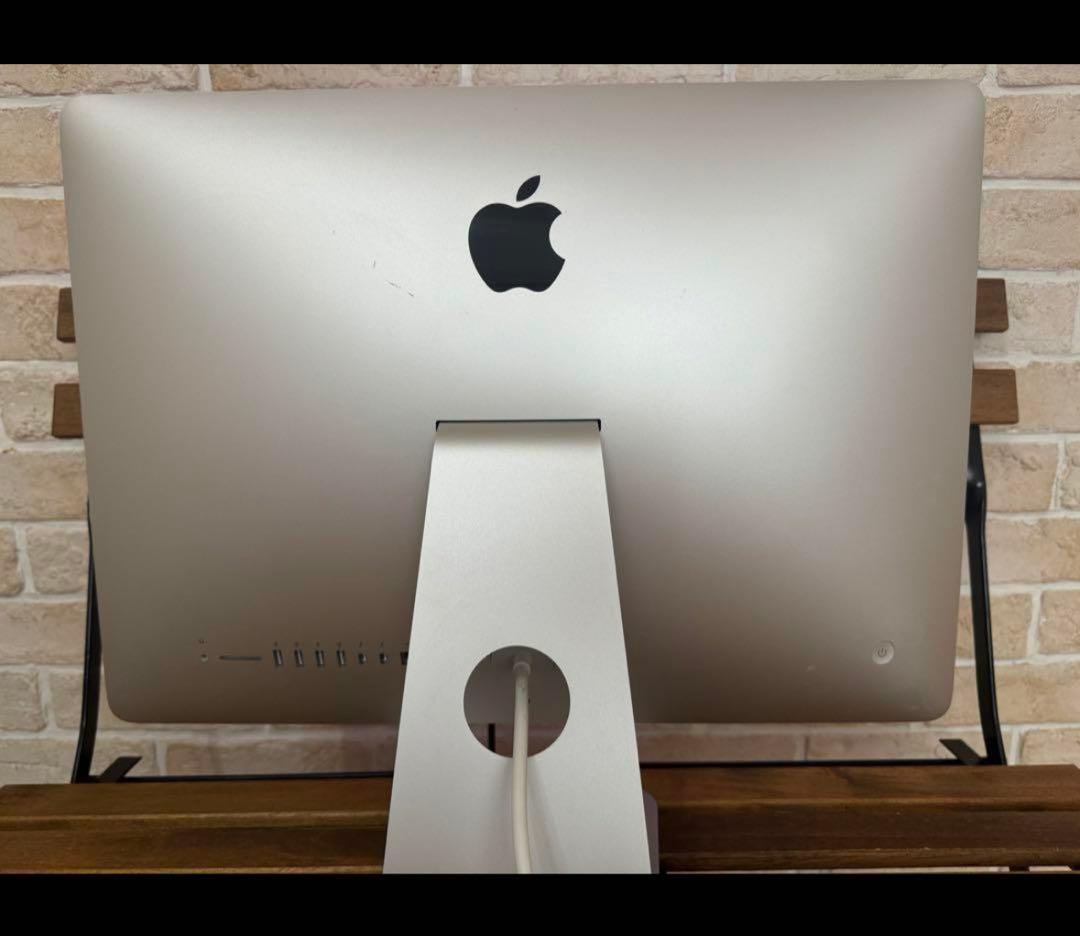 iMac Retina 4K 21.5インチ(2015) 2TB