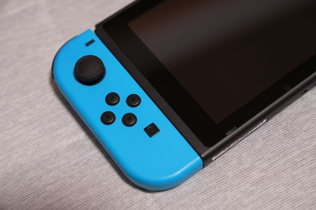 【中古】Nintendo Switch 青/赤 本体 HAD-S-KABAA