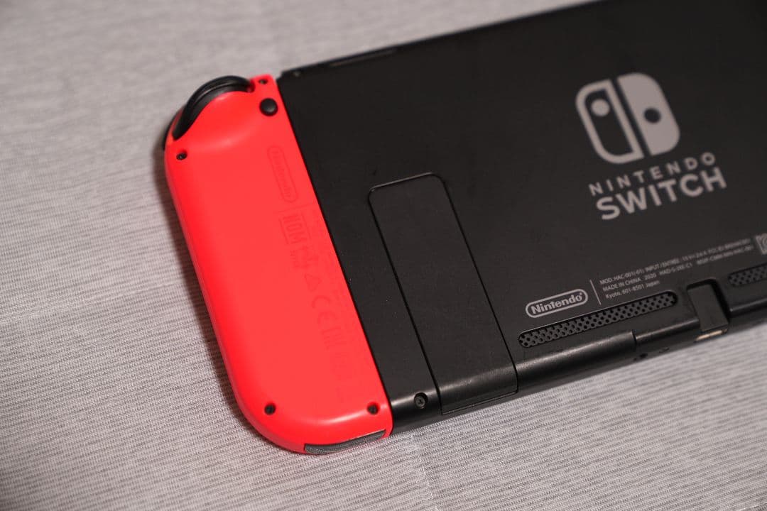 【中古】Nintendo Switch 青/赤 本体 HAD-S-KABAA