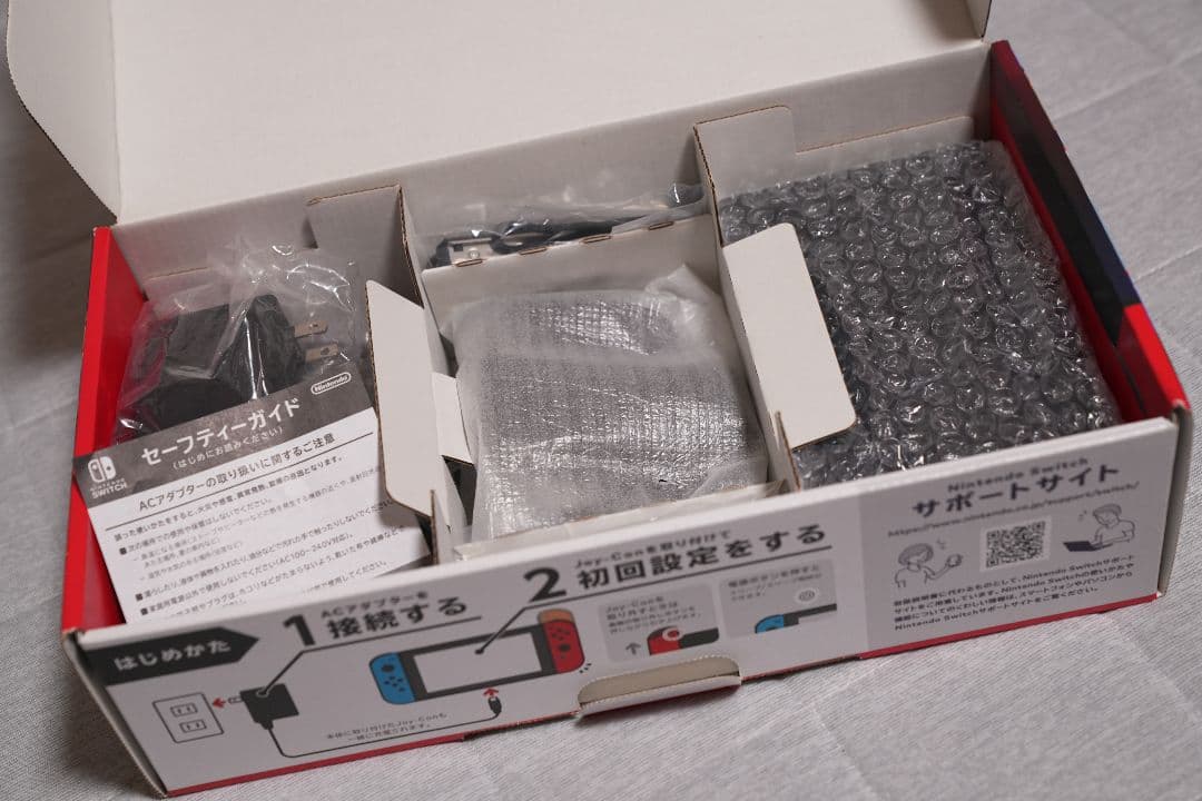 【中古】Nintendo Switch 青/赤 本体 HAD-S-KABAA