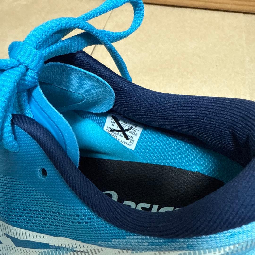 アシックス　マジックスピード4