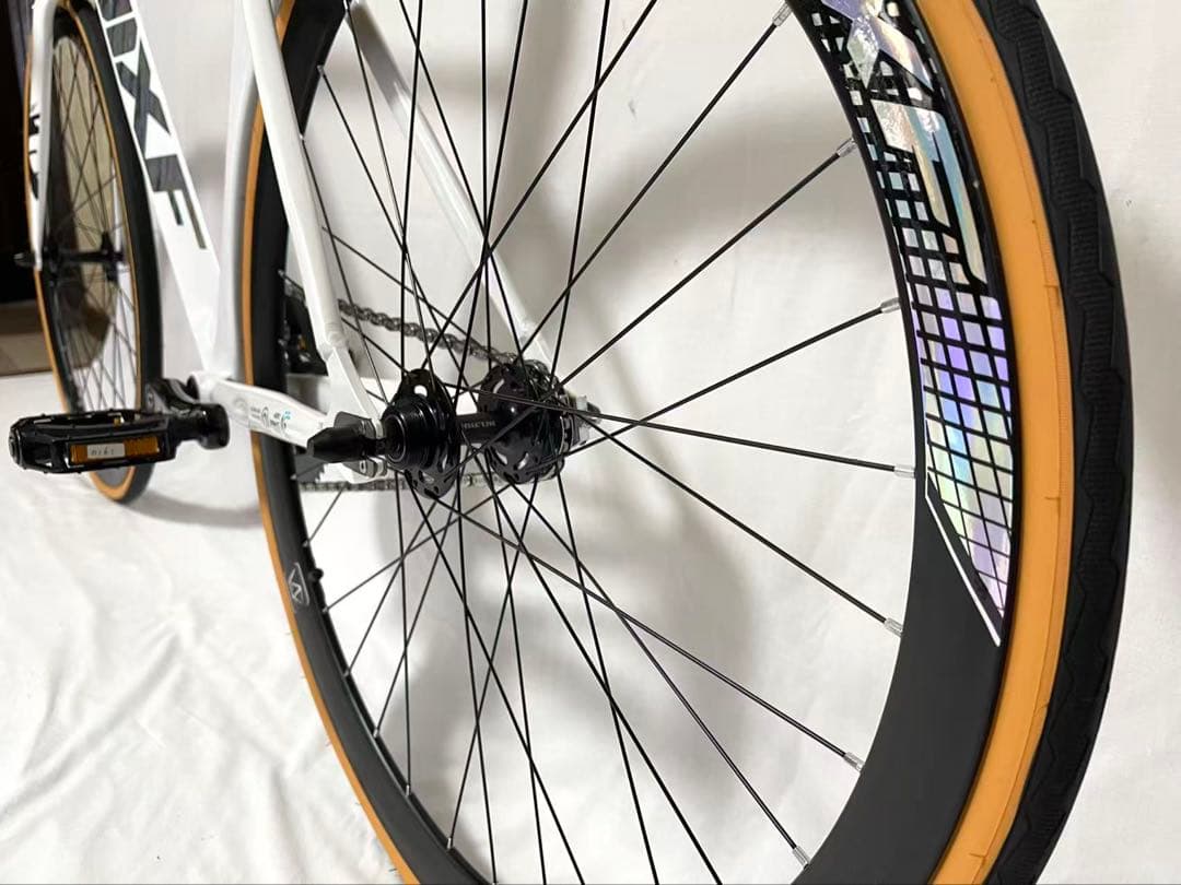 新品・未使用JIXFピストバイクFIXED GEARホワイトフロントブレーキ付