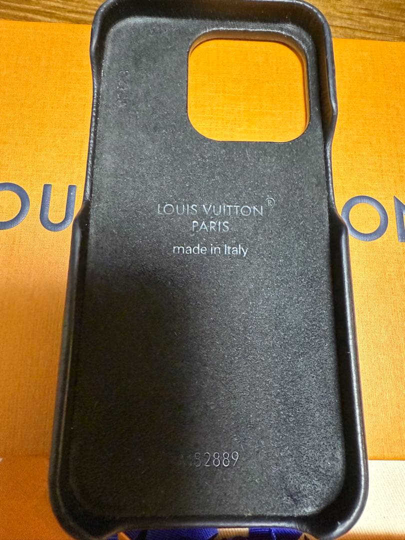 LOUIS VUITTON レザー iPhone15proケース モノグラム