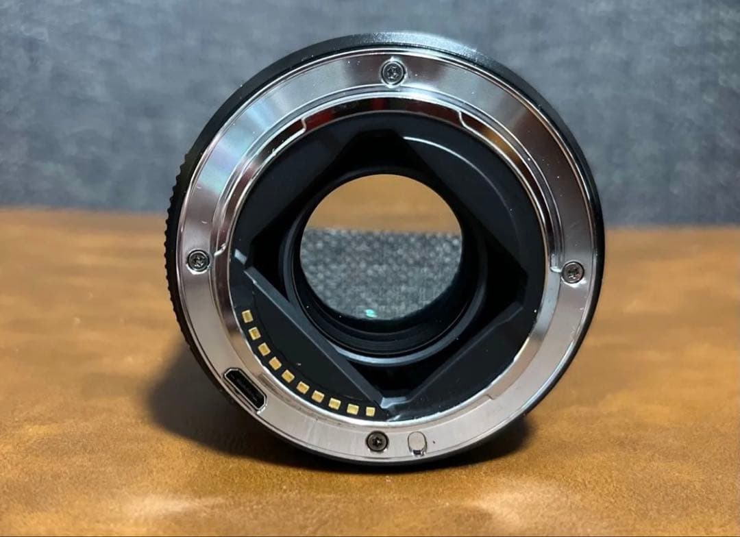 ソニー　VILTROX AF 56/1.4 Eレンズ