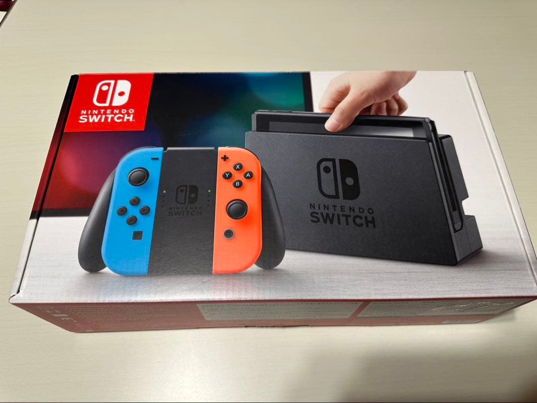 Nintendo Switch本体青/赤Joy-Con