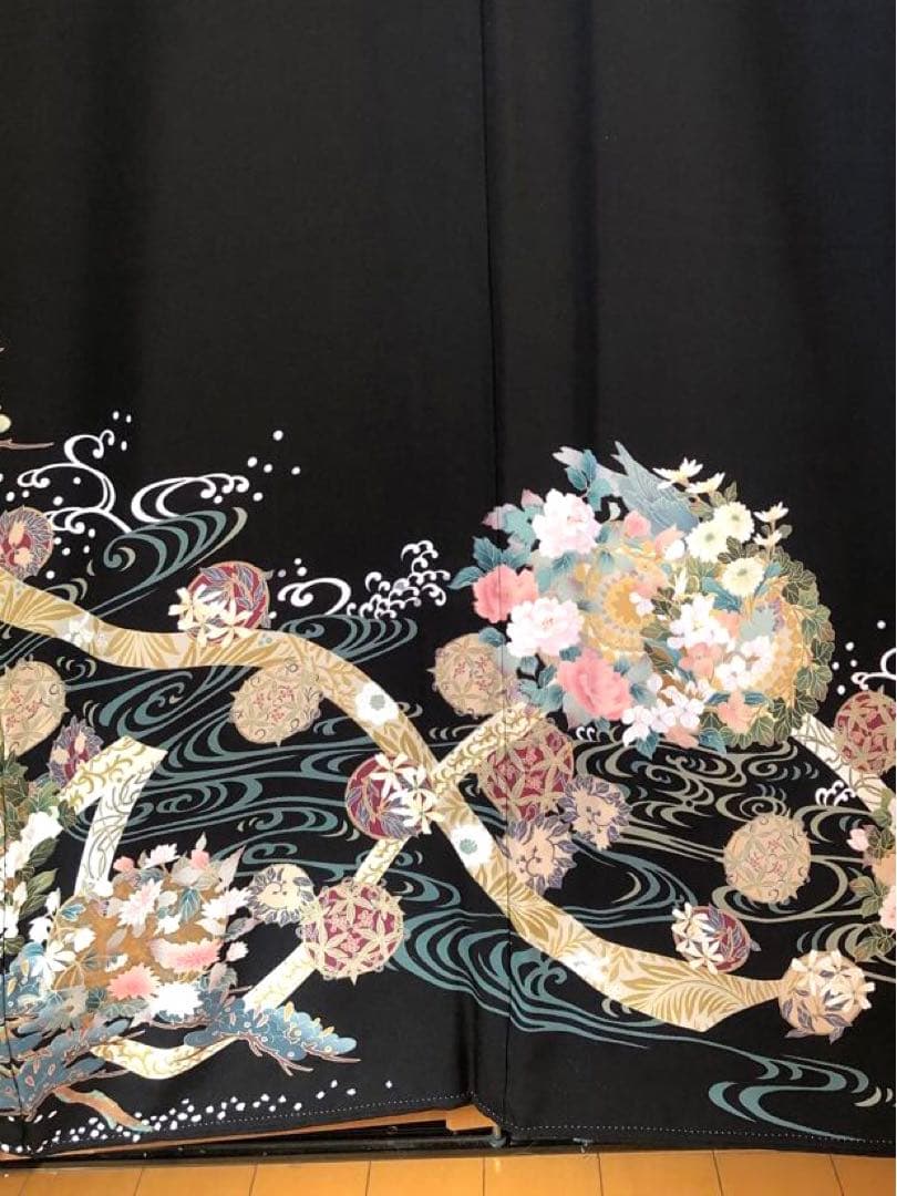 さが美　友禅•金彩 黒留袖